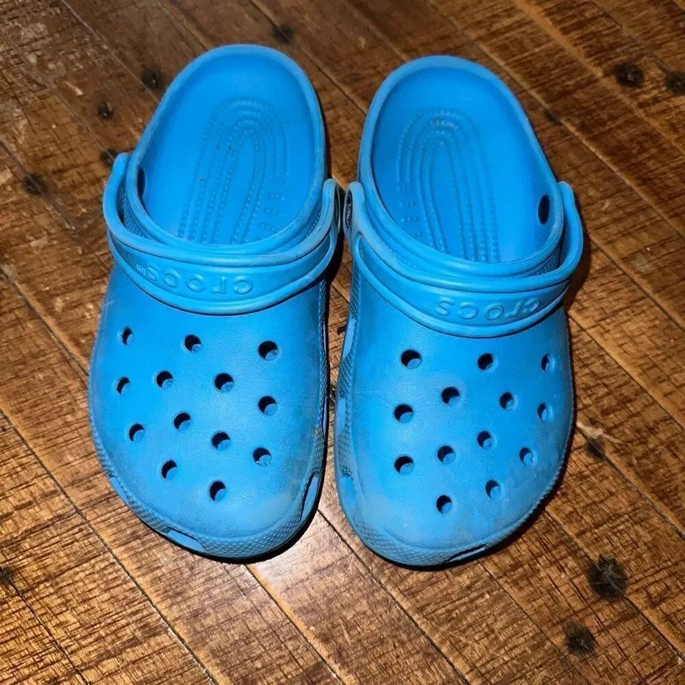 Crocs blue rubber slip on big kids size 2 ortho shoes